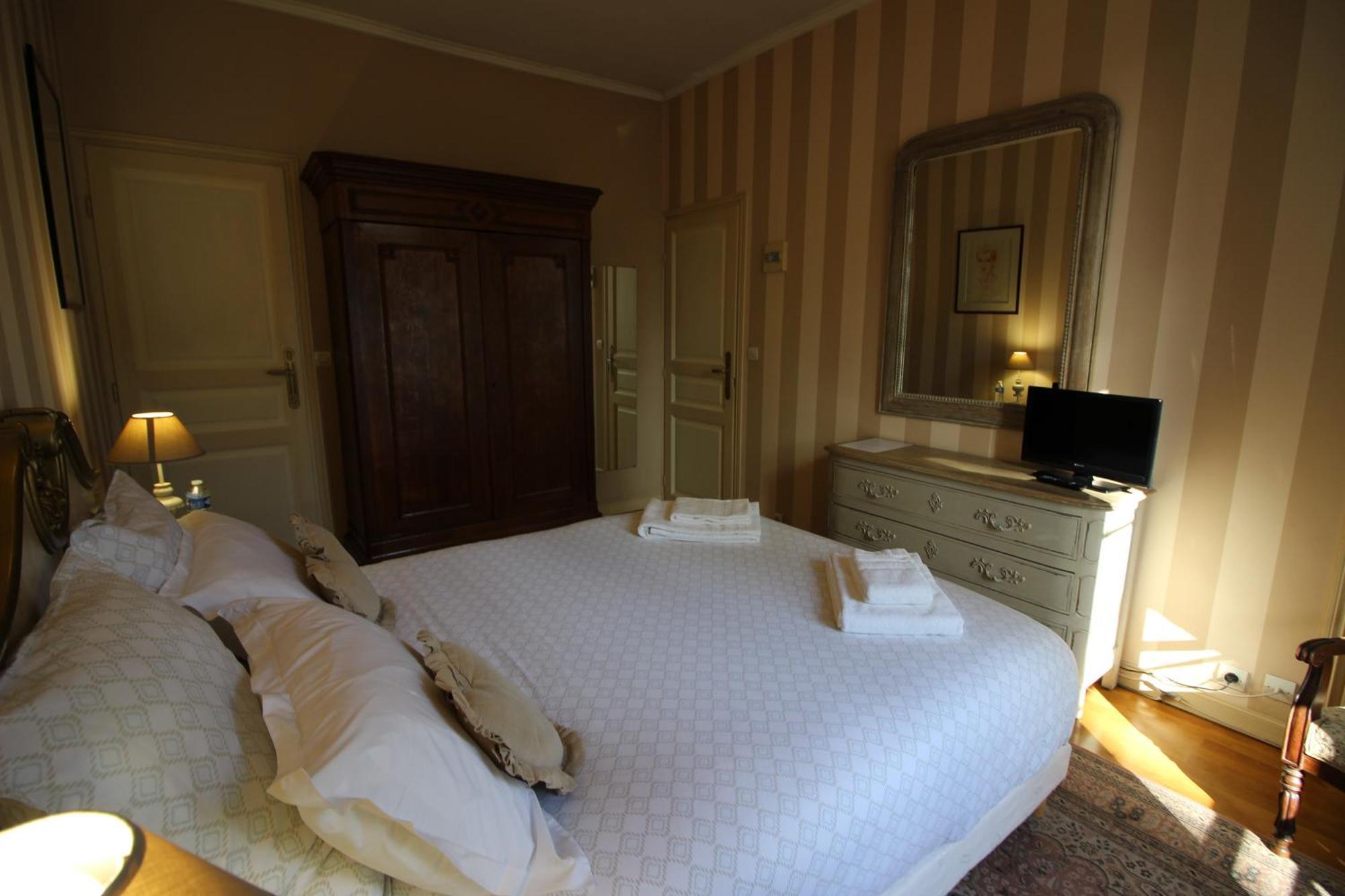 La Chasse Royale Hotel Плайи Екстериор снимка